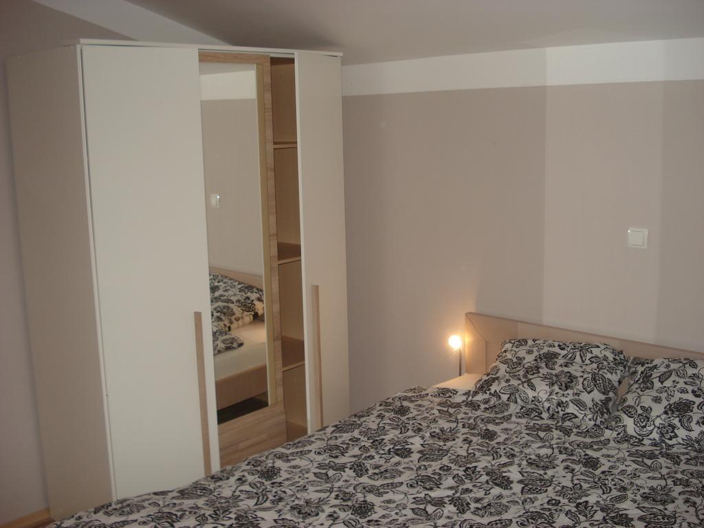 Apartments Niko Vir Eksteriør bilde
